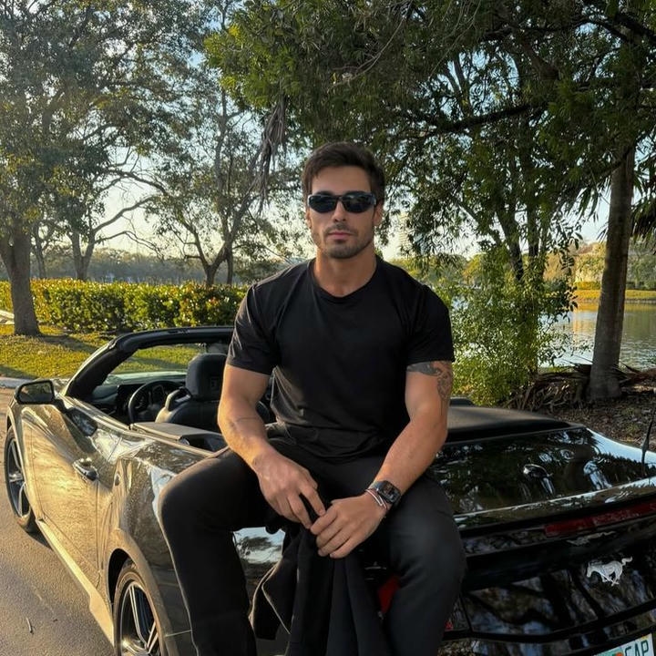 Attitude Boy DP with Car