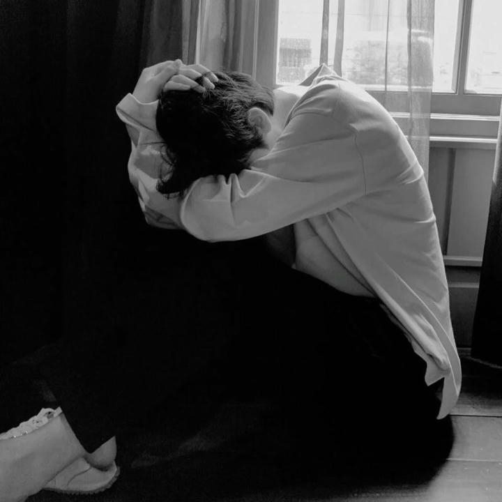 Sad DP Boy Wallpaper